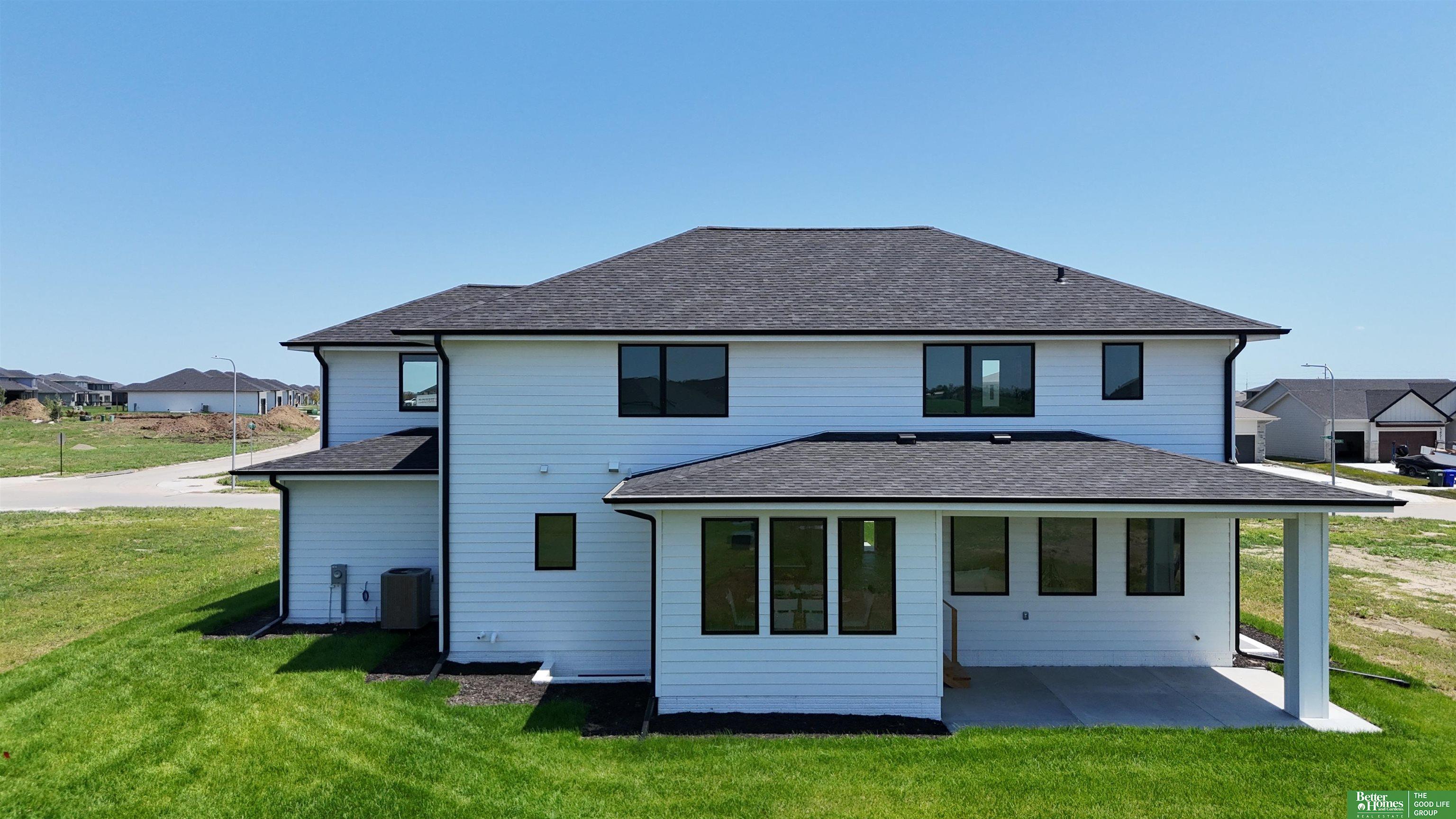 5508 Kestrel Parkway