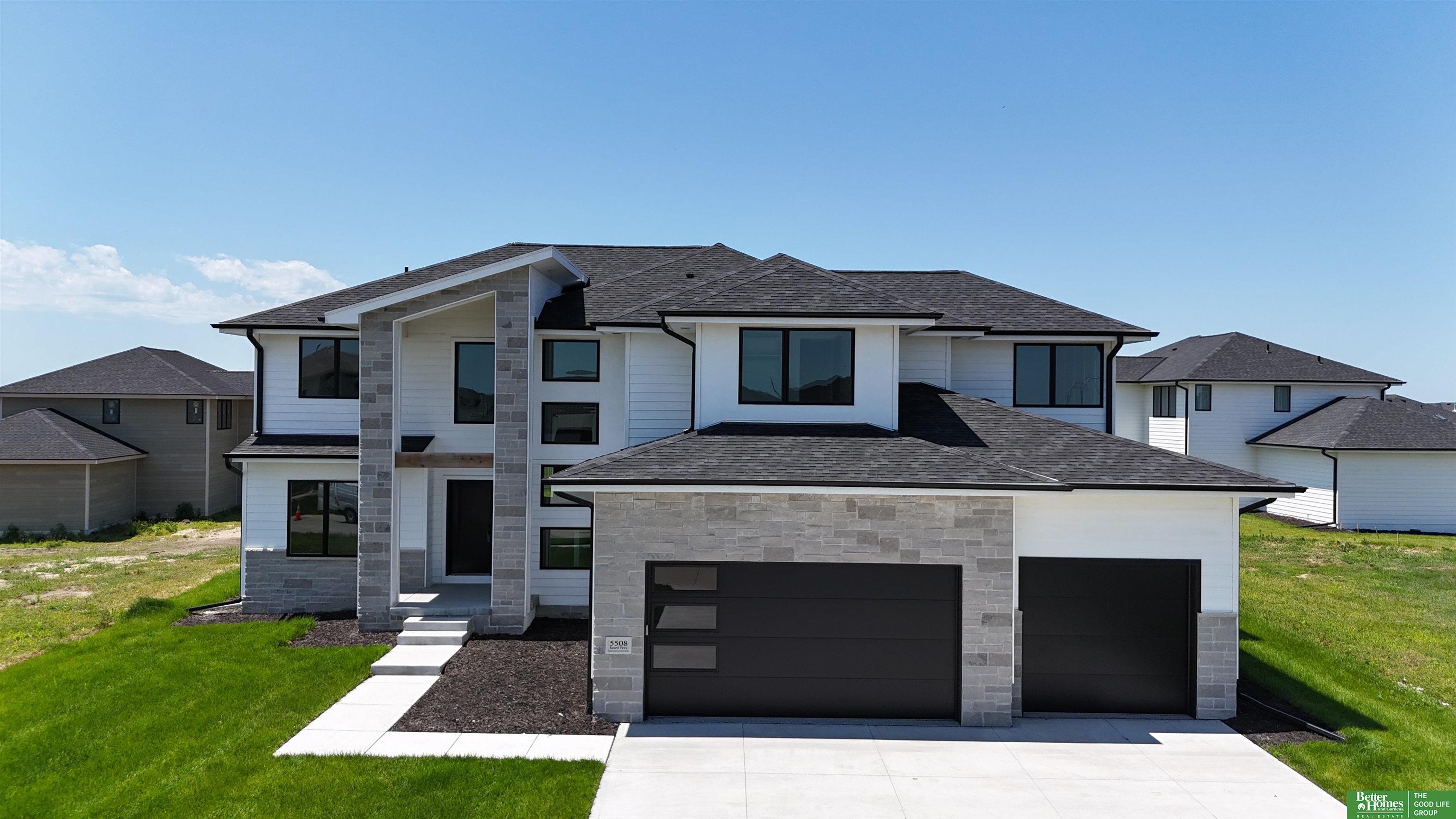 5508 Kestrel Parkway