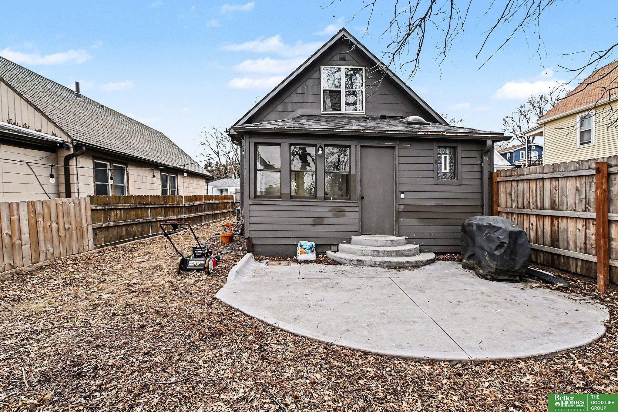 2502 Pierce Street