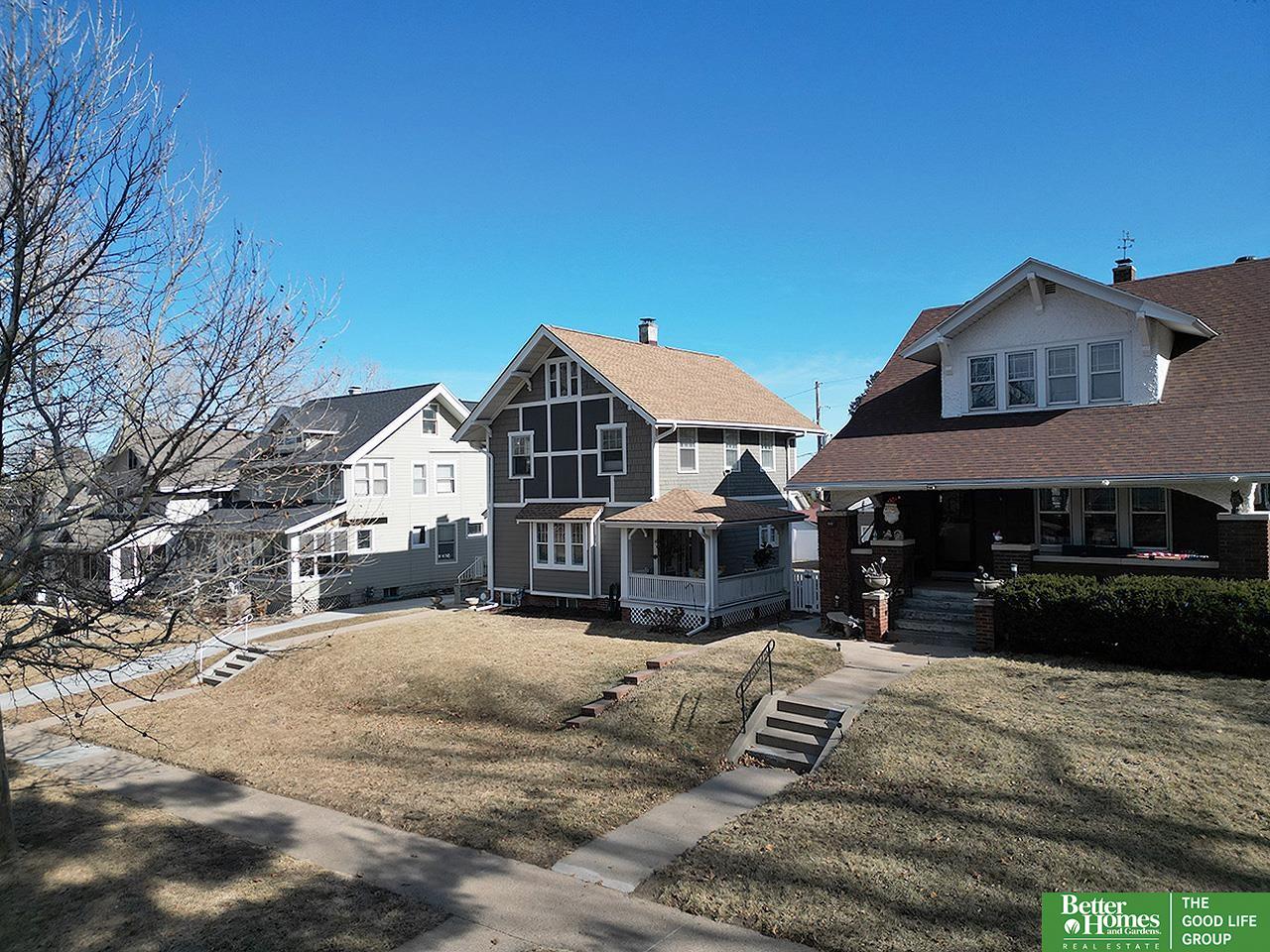 2211 Hanscom Boulevard