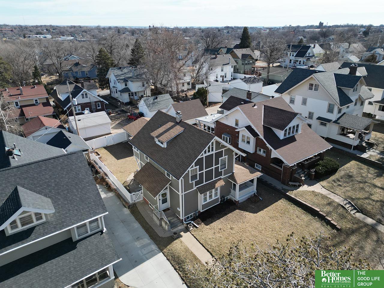 2211 Hanscom Boulevard