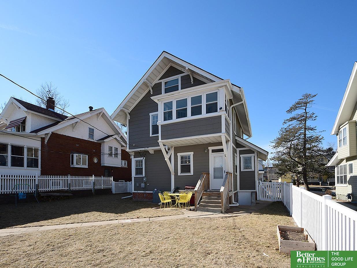 2211 Hanscom Boulevard