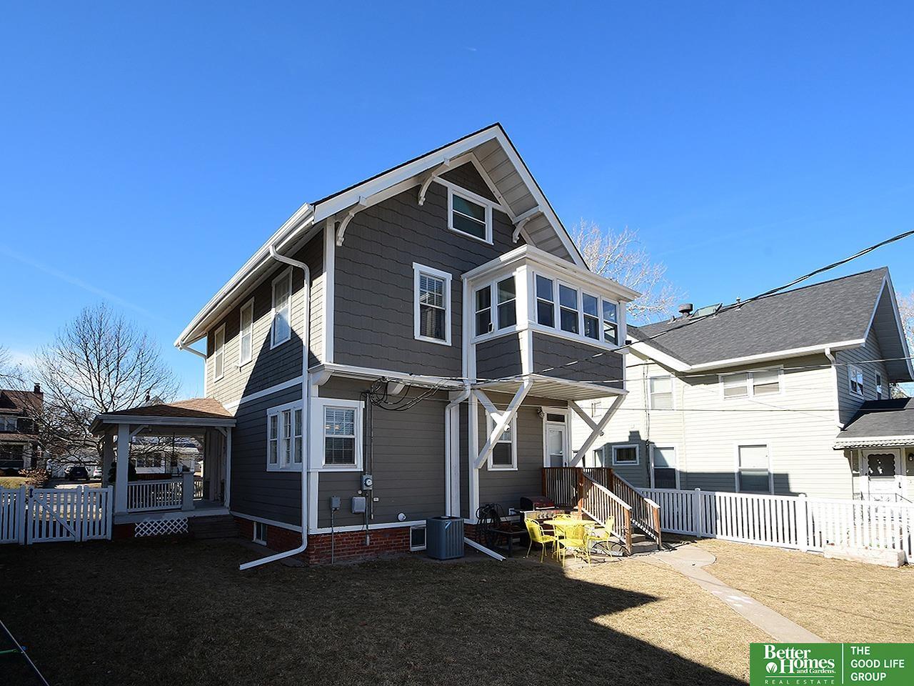 2211 Hanscom Boulevard
