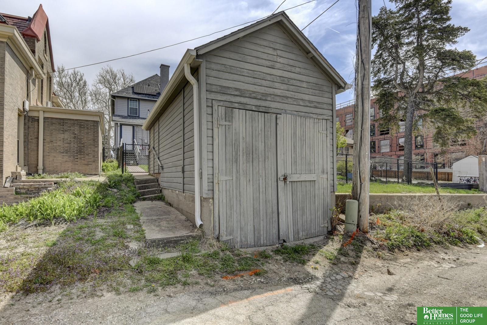 132 N 39 Street