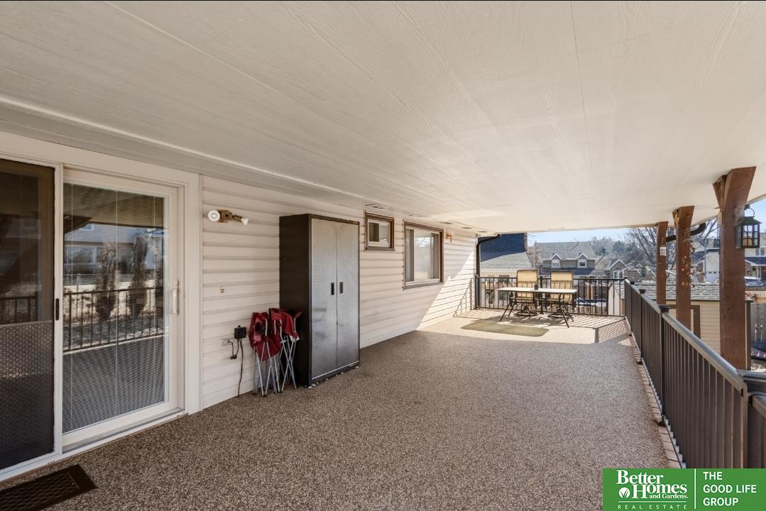902 Iron Road