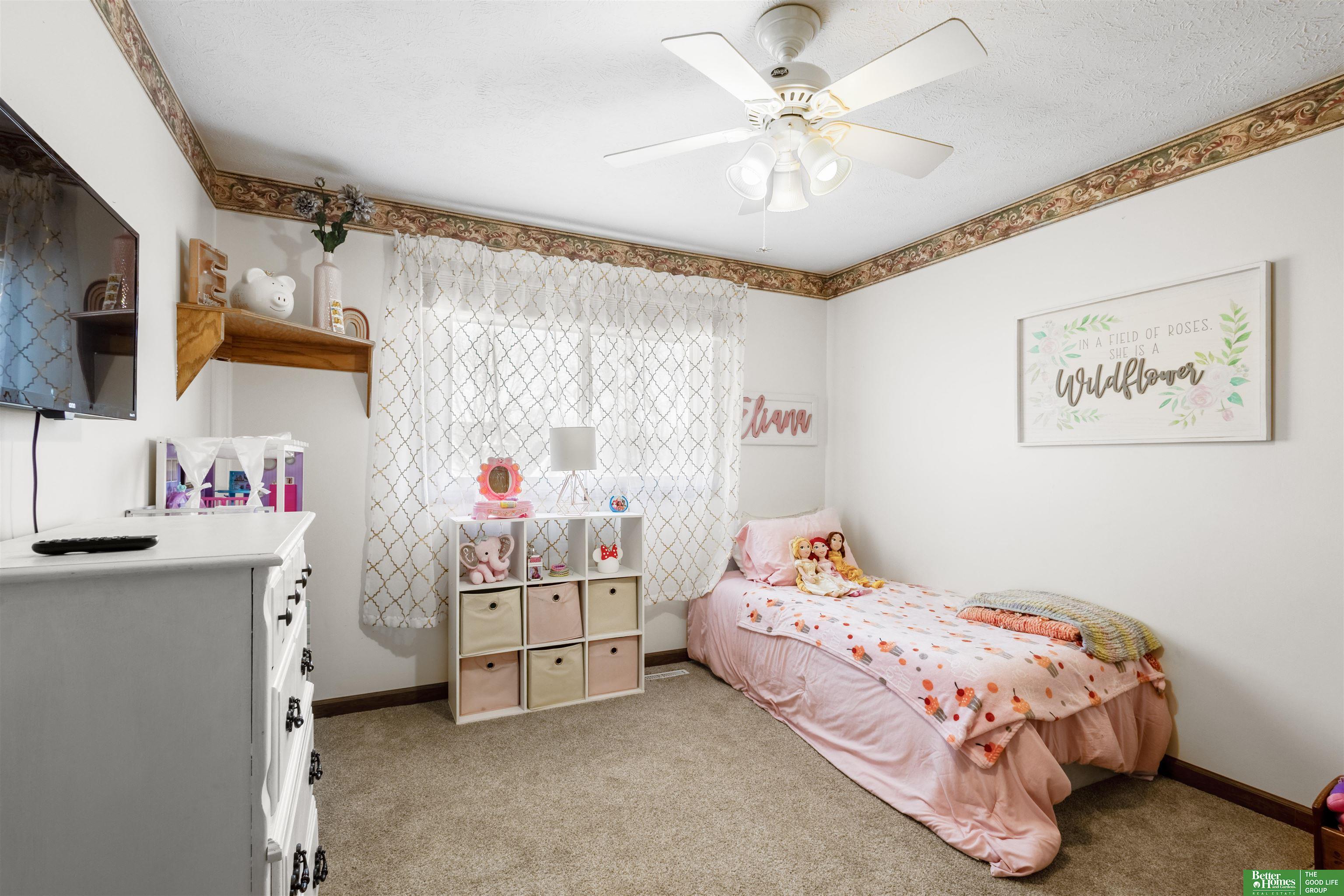 902 Iron Road