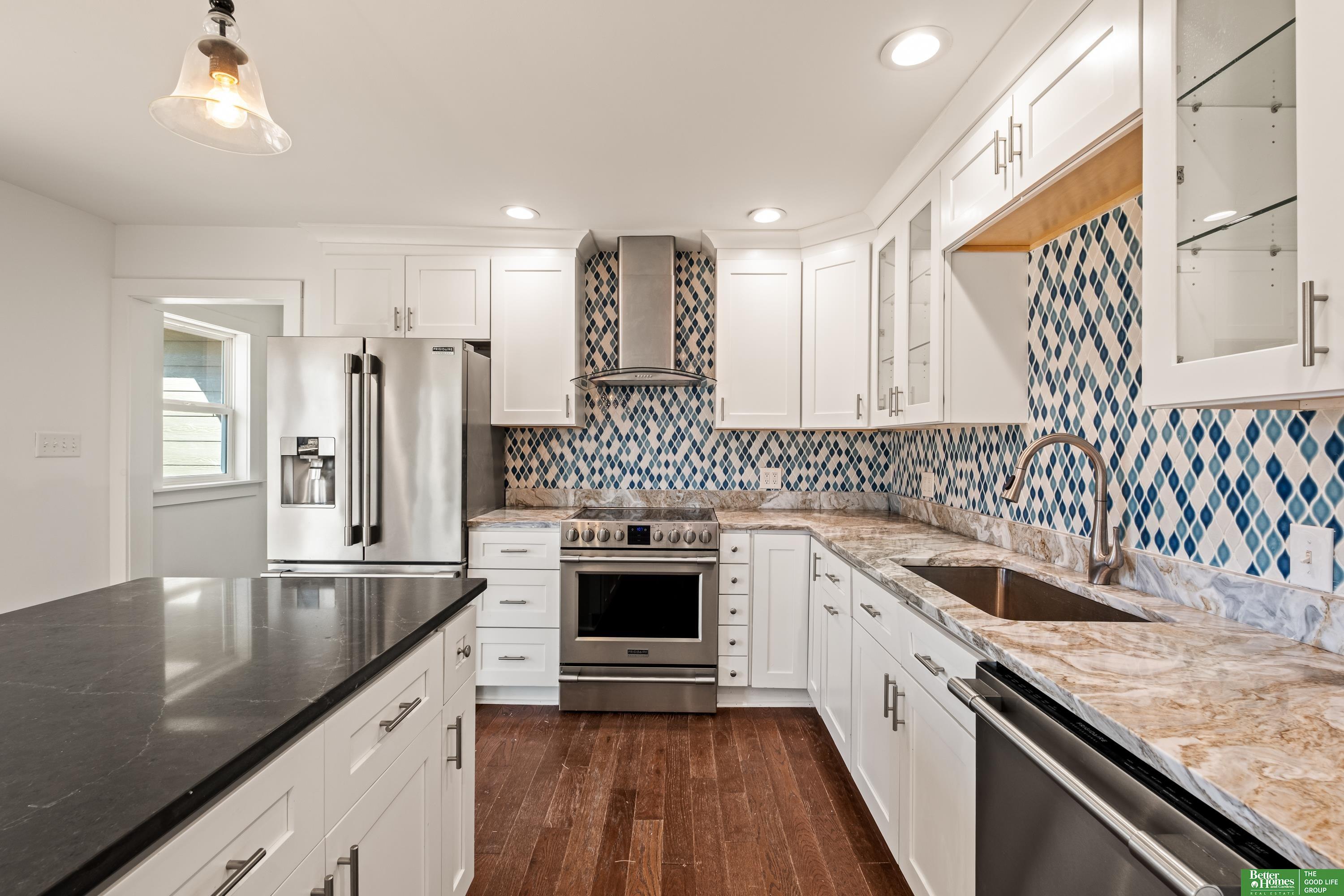 1922 S 113th Street
