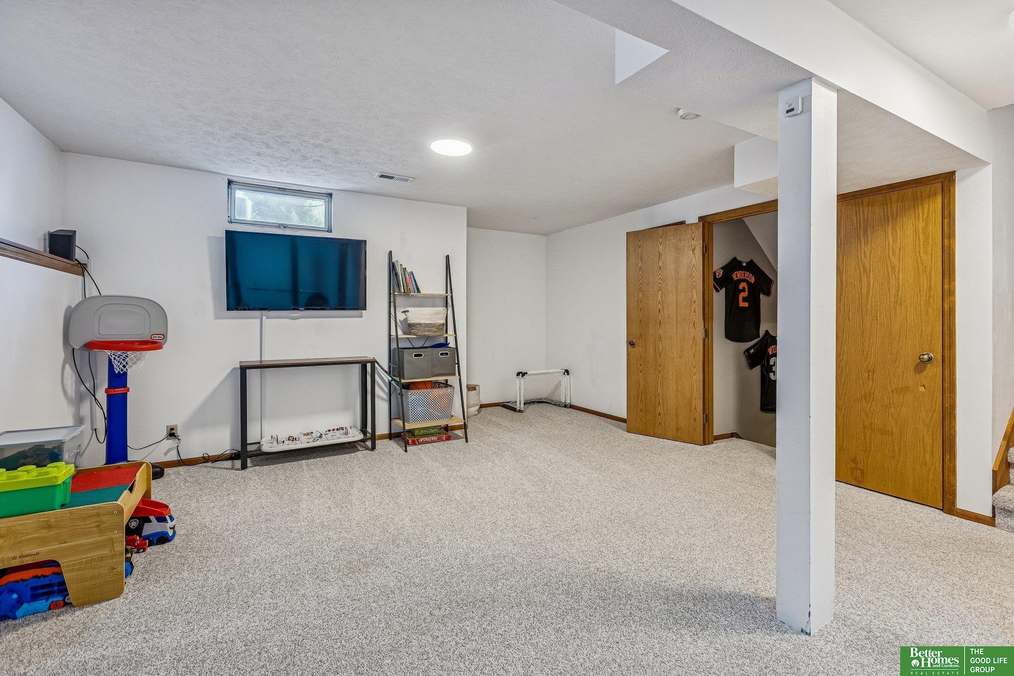 410 Sherwood Drive