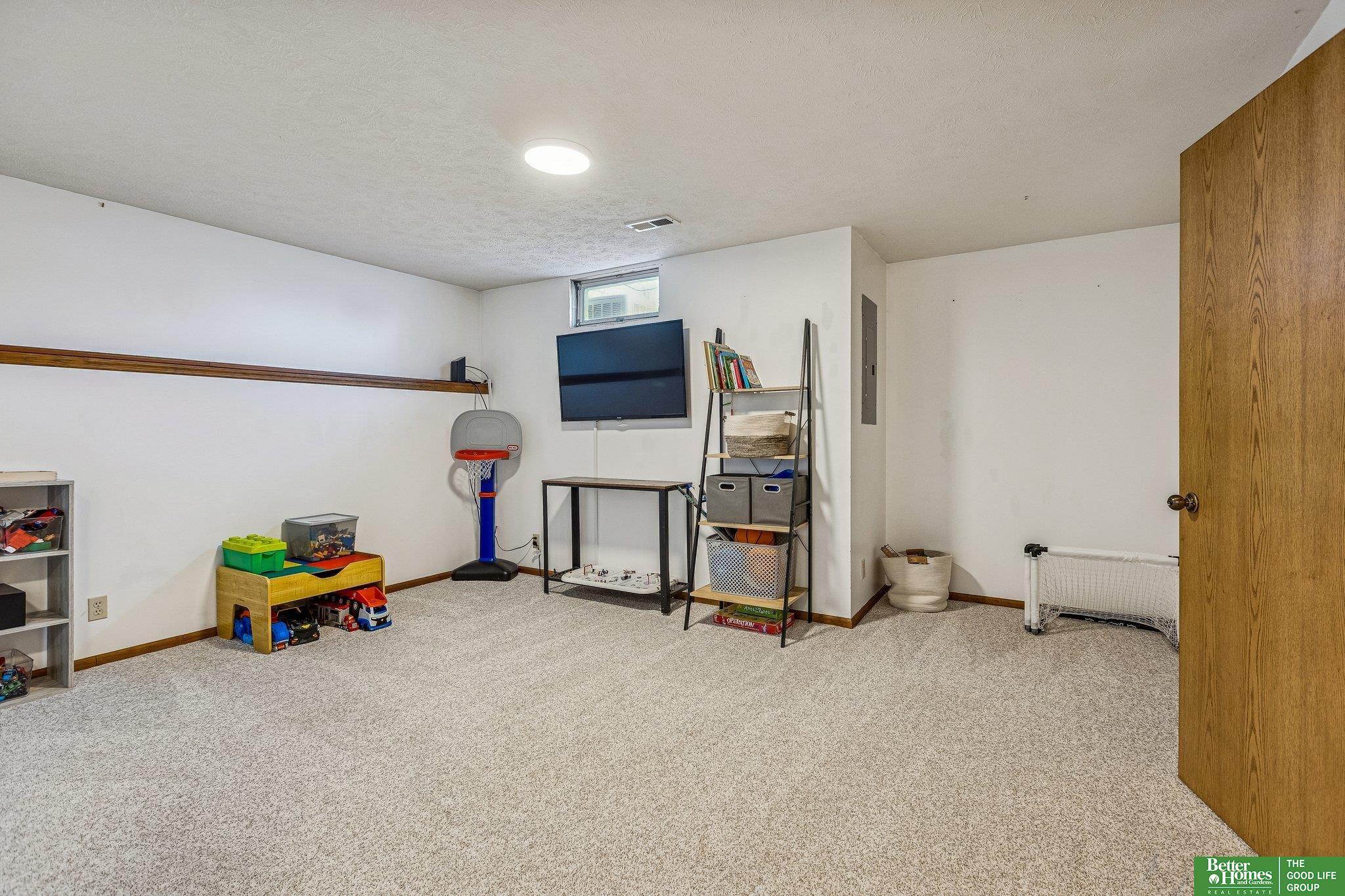 410 Sherwood Drive