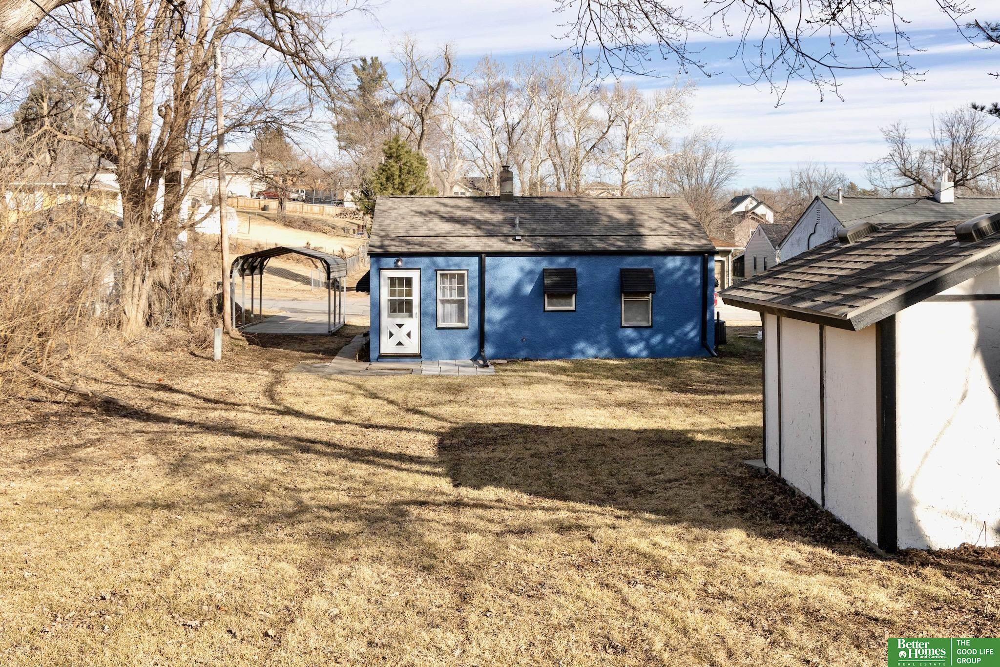 3547 Drexwl Street