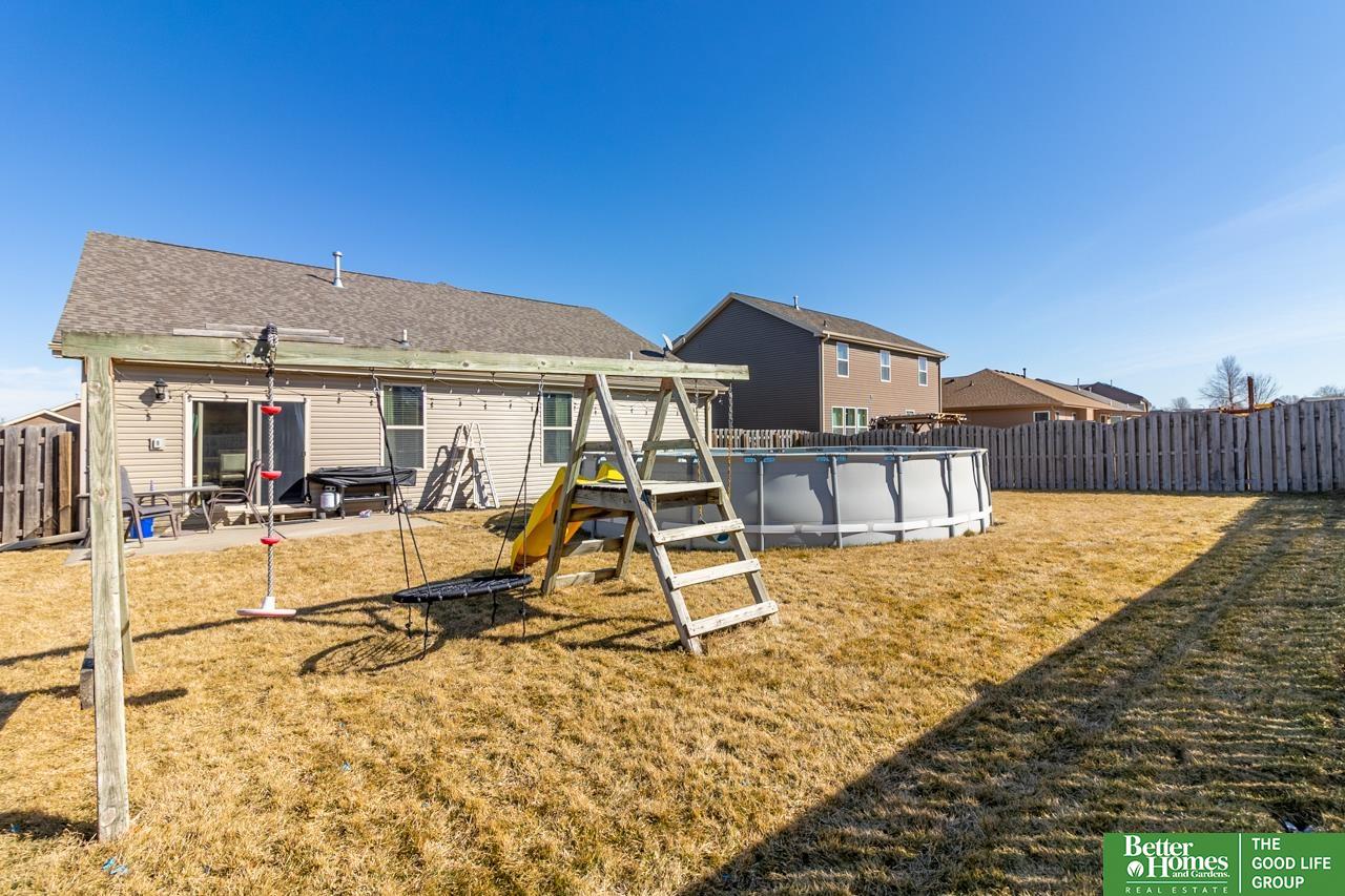 2205 Alexandra Road