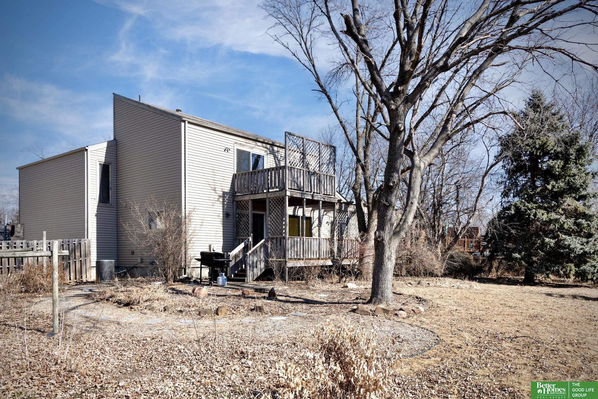 2334 N 113 Street
