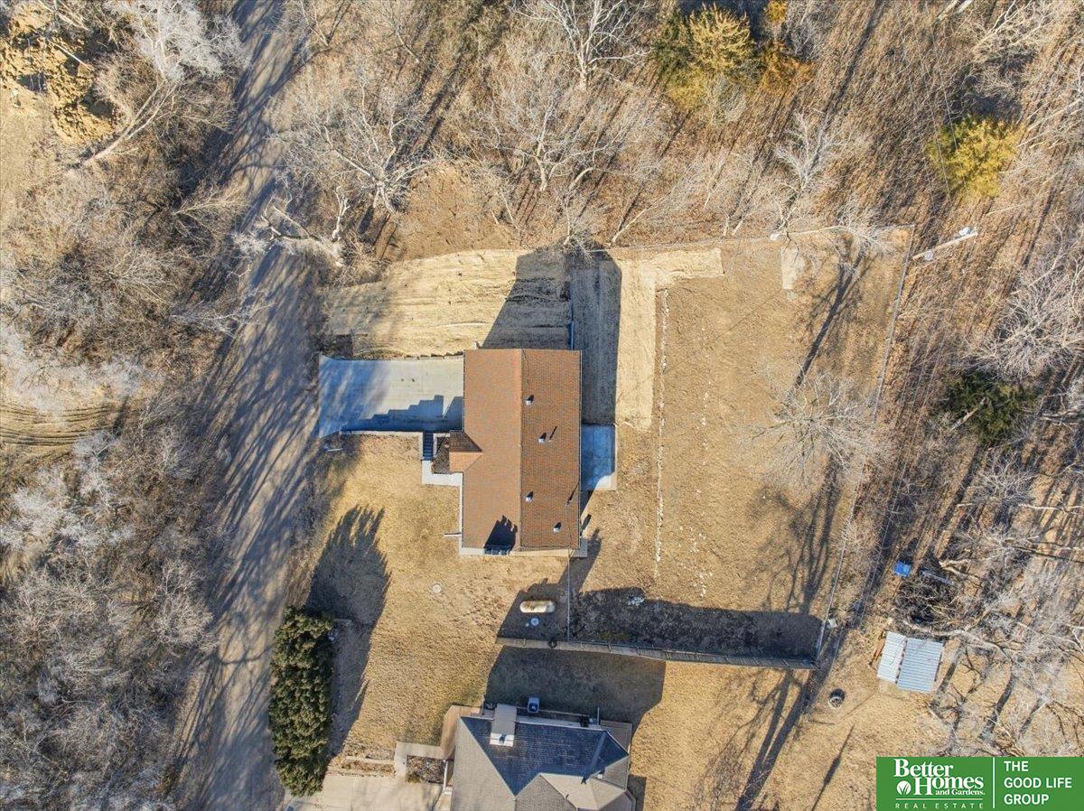 2211 N 137th Street