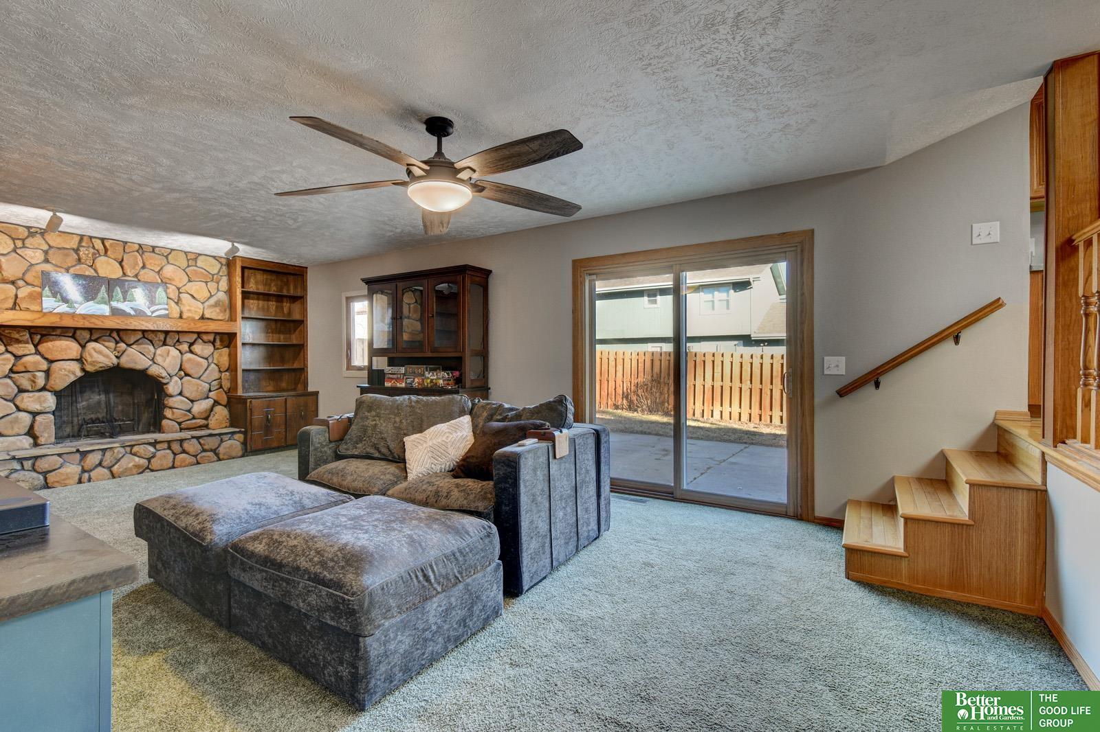 3402 Redwing Drive