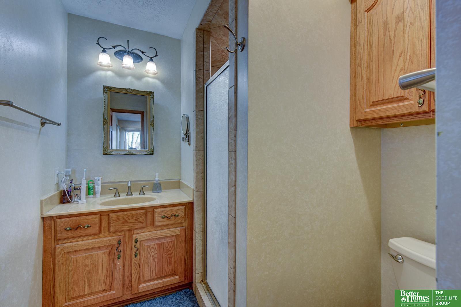 3402 Redwing Drive