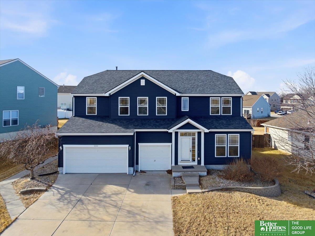 2102 Sunburst Drive