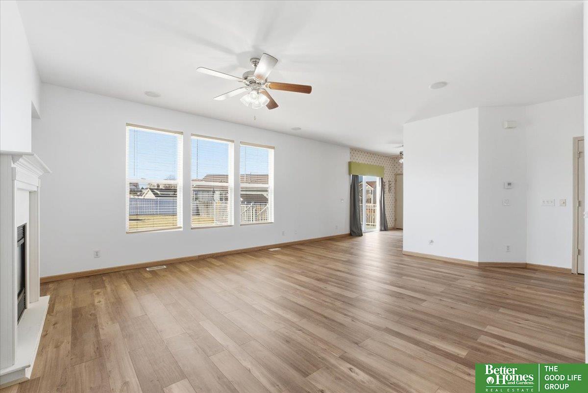 2102 Sunburst Drive