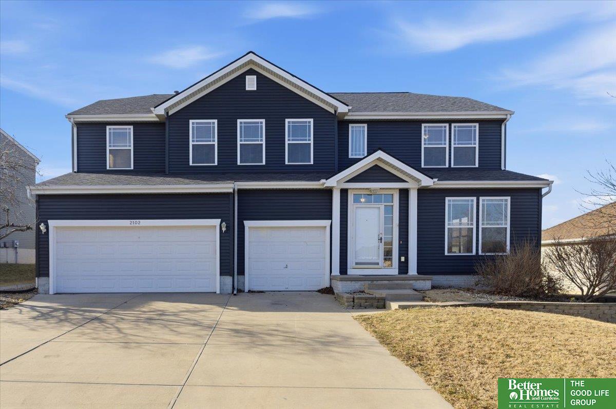 2102 Sunburst Drive