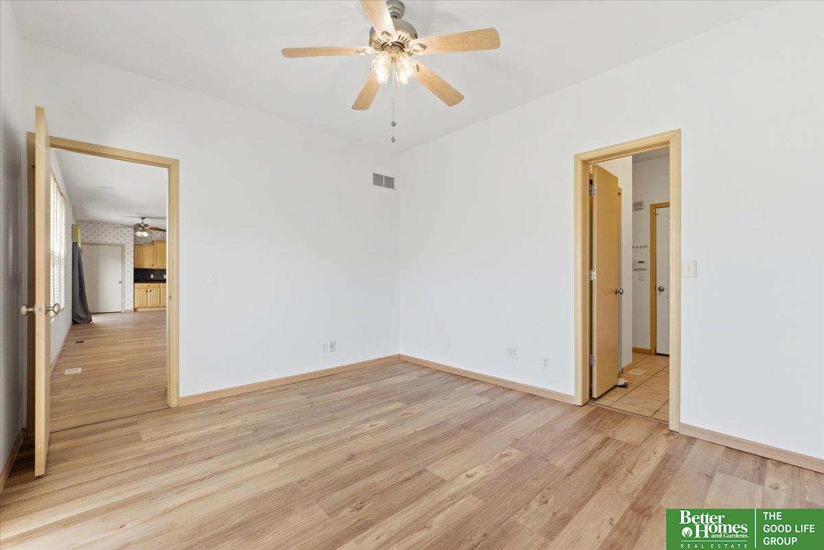 2102 Sunburst Drive
