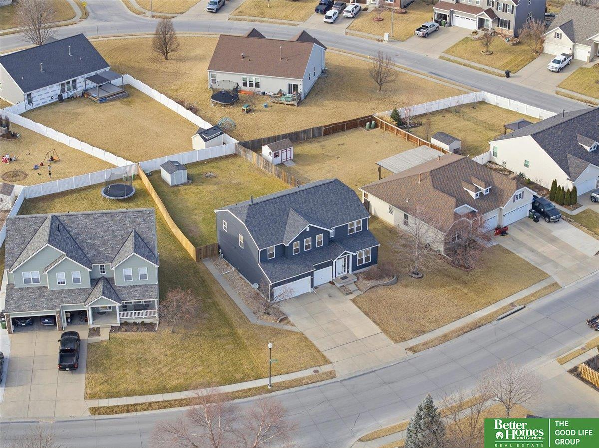 2102 Sunburst Drive