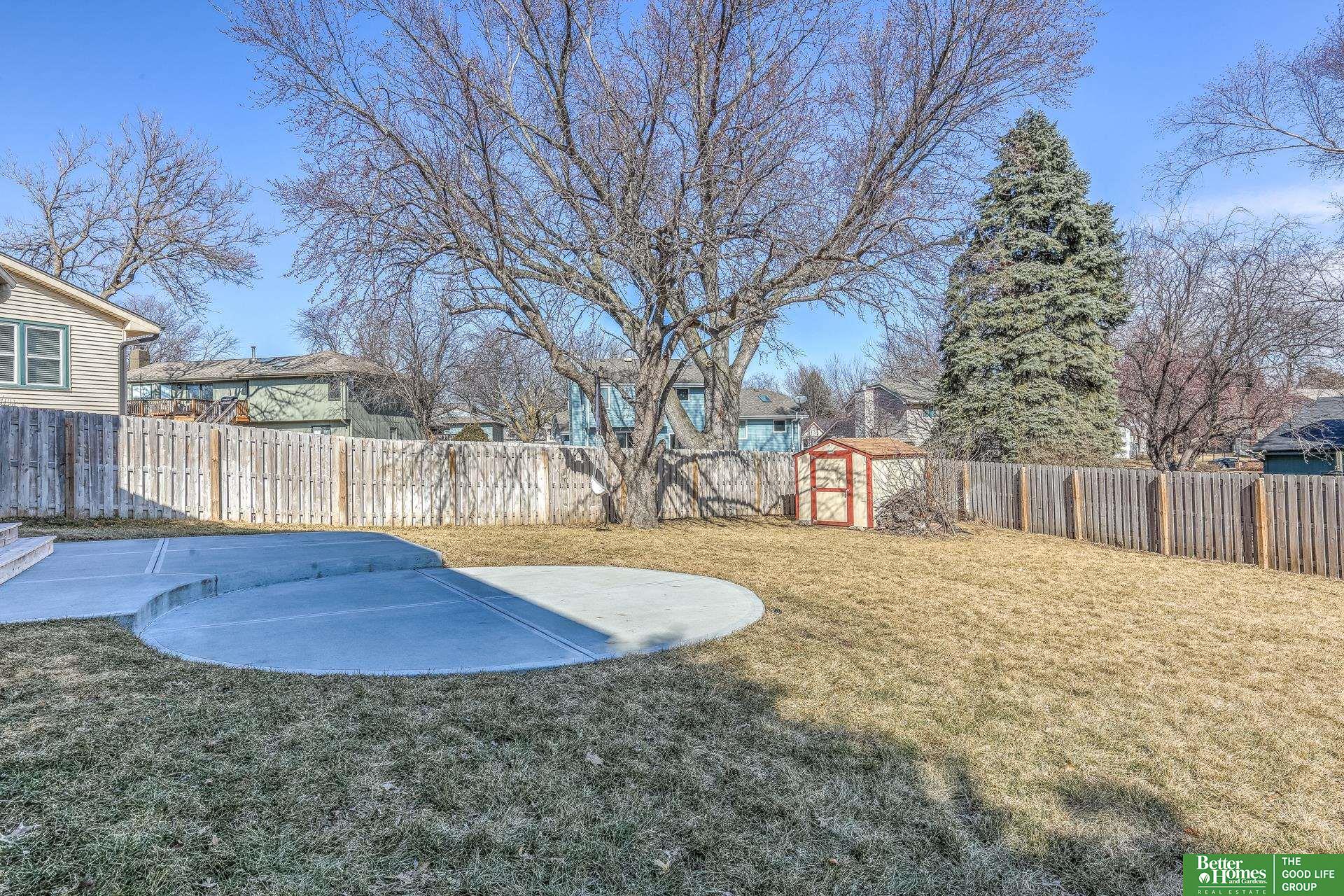 920 Oxford Circle