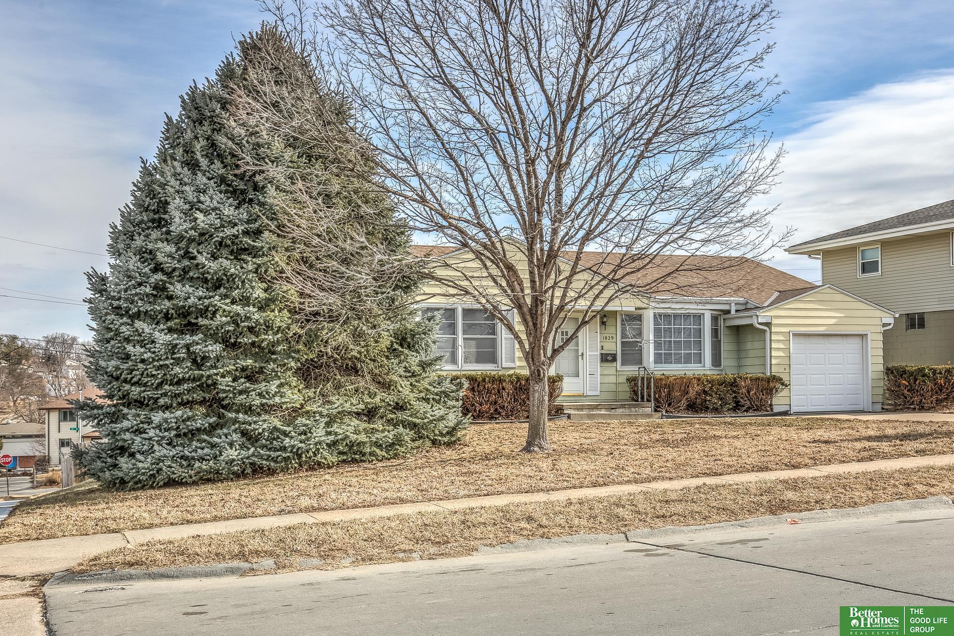 1829 Robertson Drive
