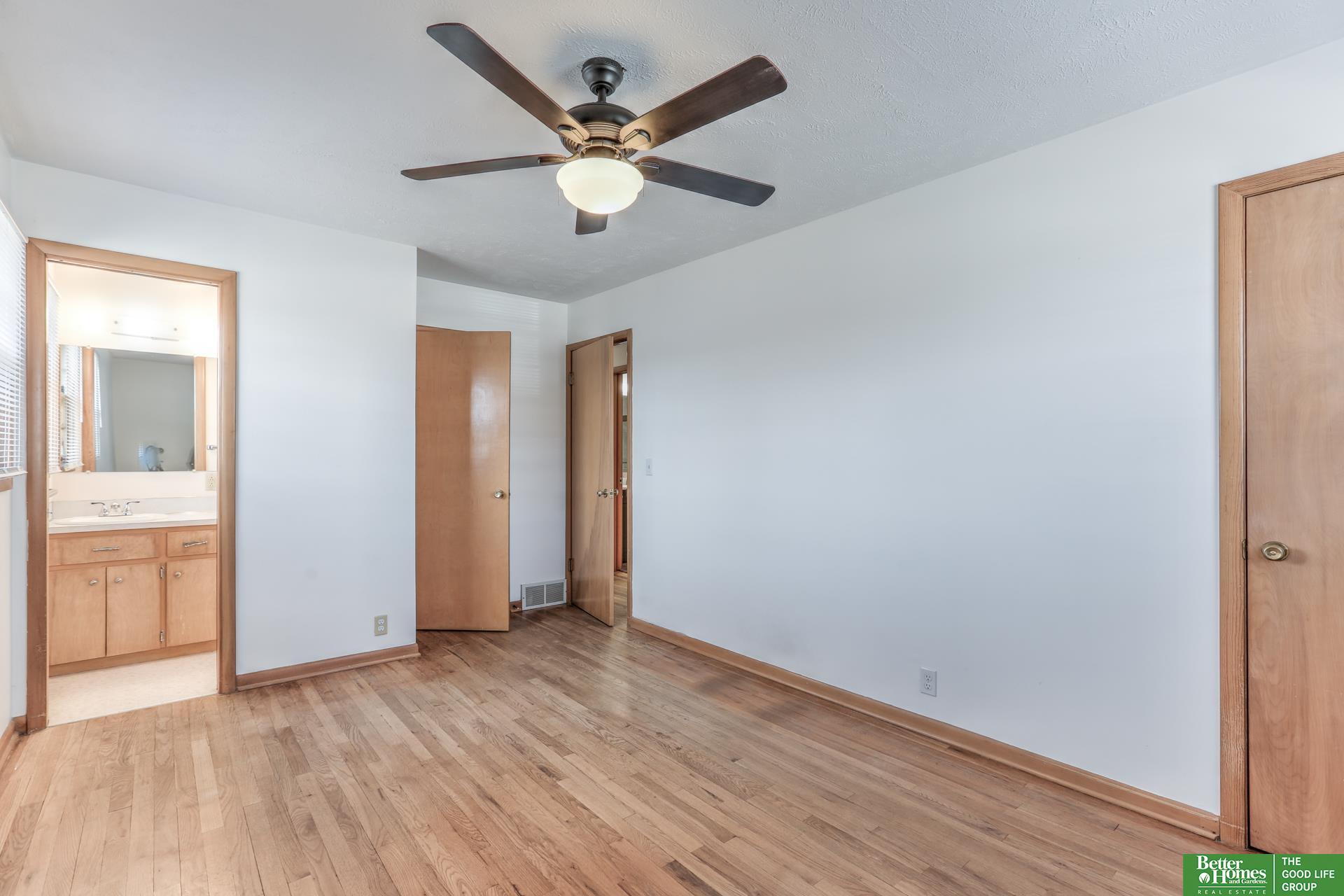 1829 Robertson Drive