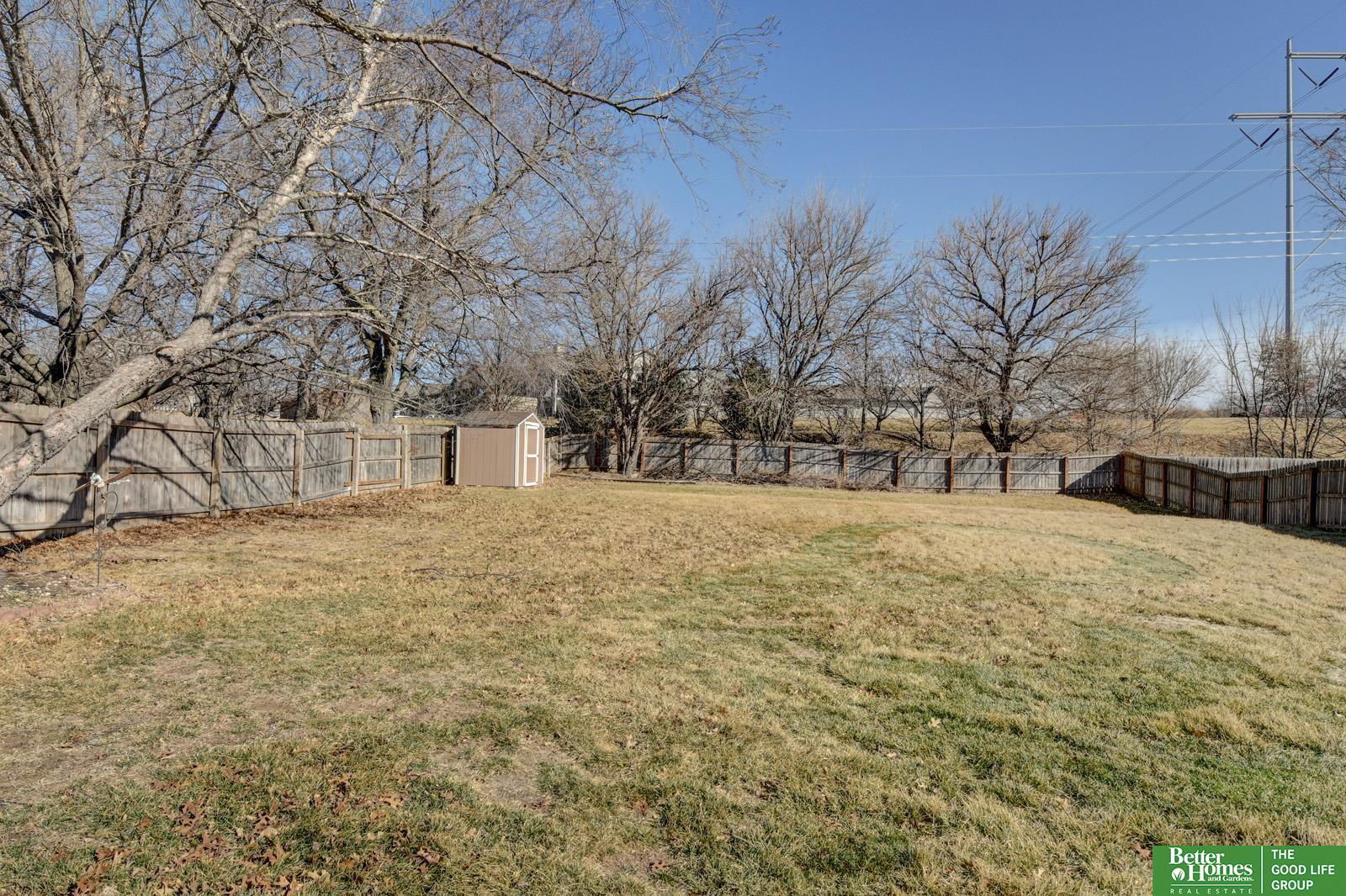 2405 N 112 Street