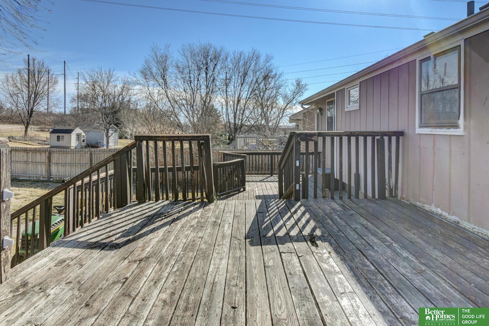 2405 N 112 Street