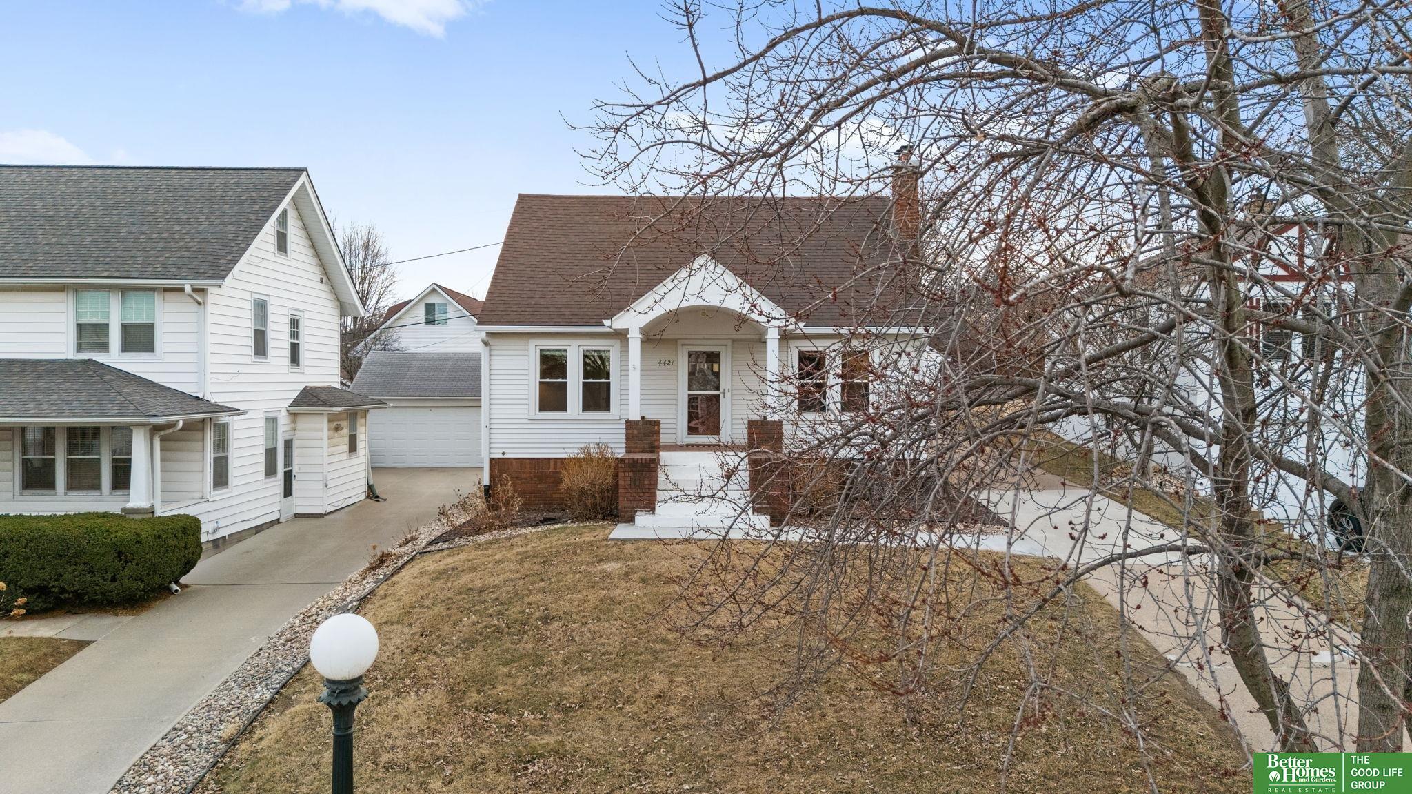 4421 Poppleton Avenue