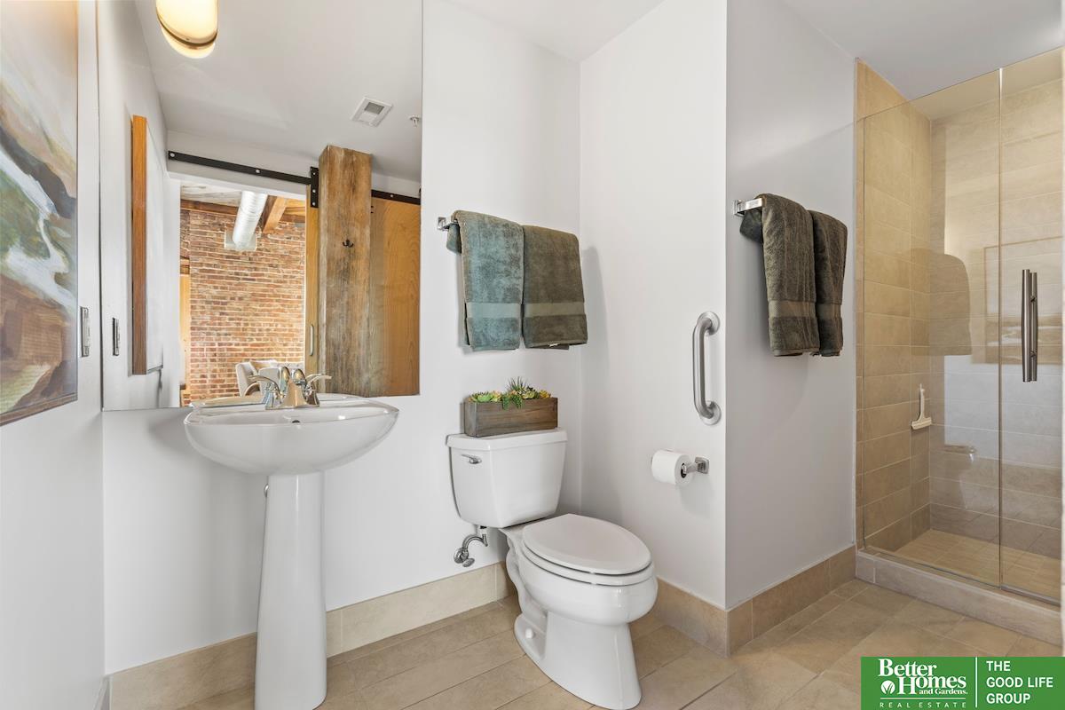 105 S 9 Street # 603
