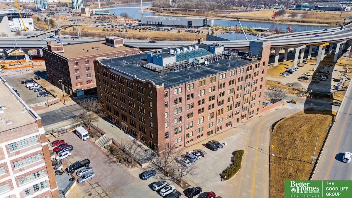 105 S 9 Street # 603