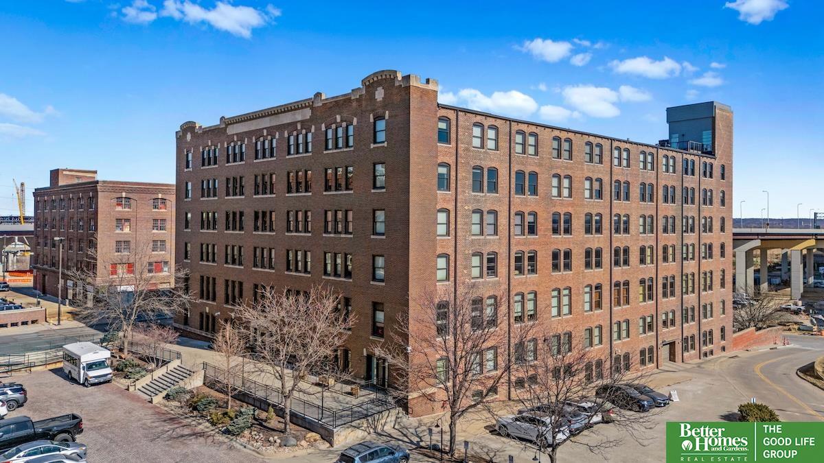 105 S 9 Street # 603