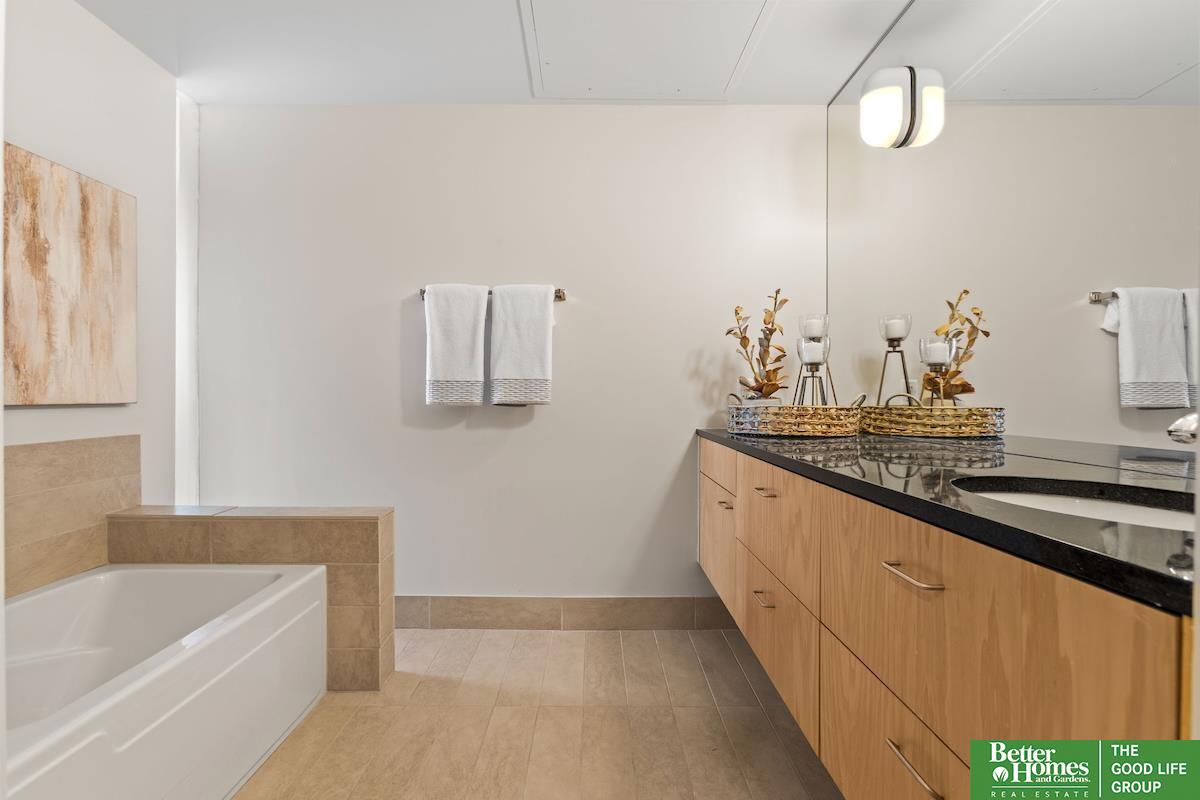 105 S 9 Street # 603