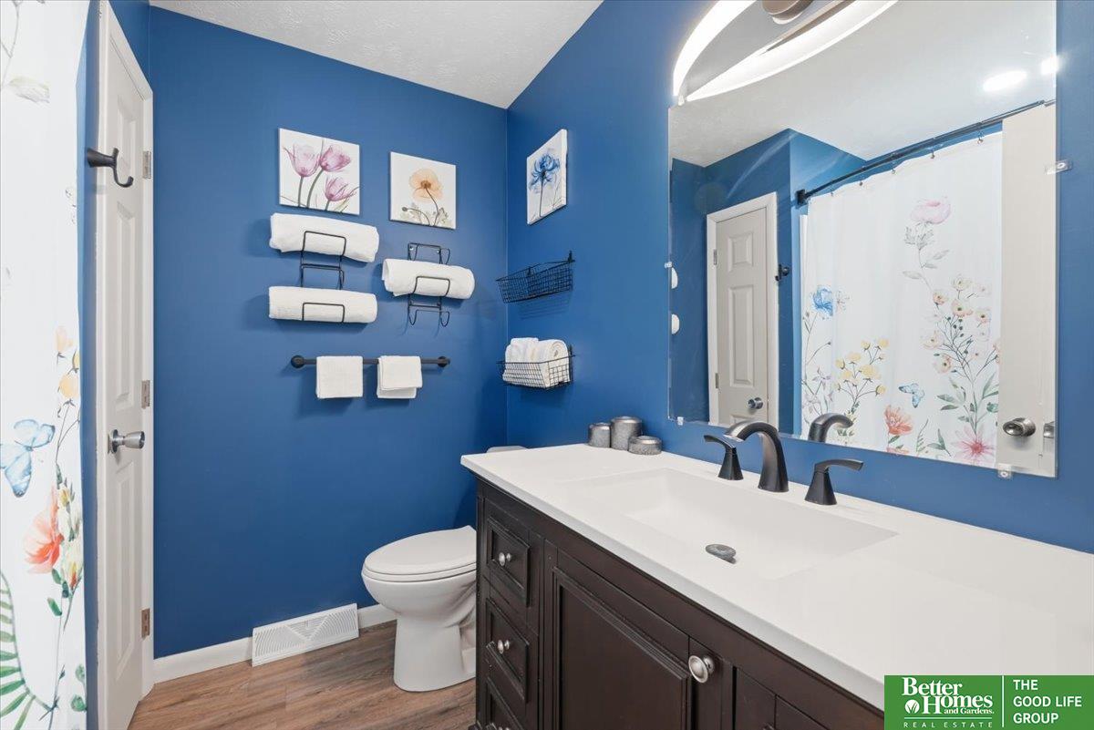 11723 S 39th Street