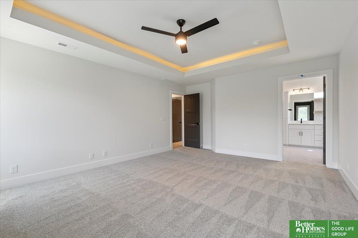 21343 Laurel Circle