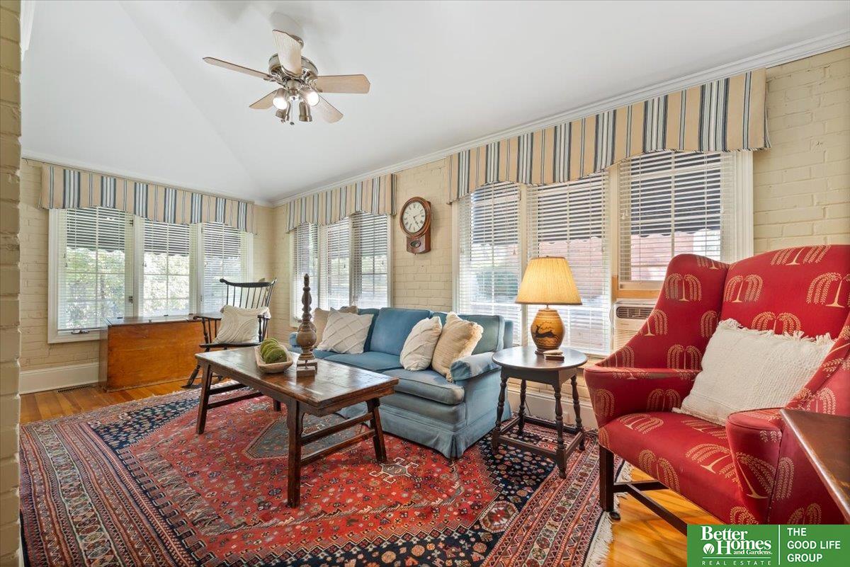 656 N 58th Street