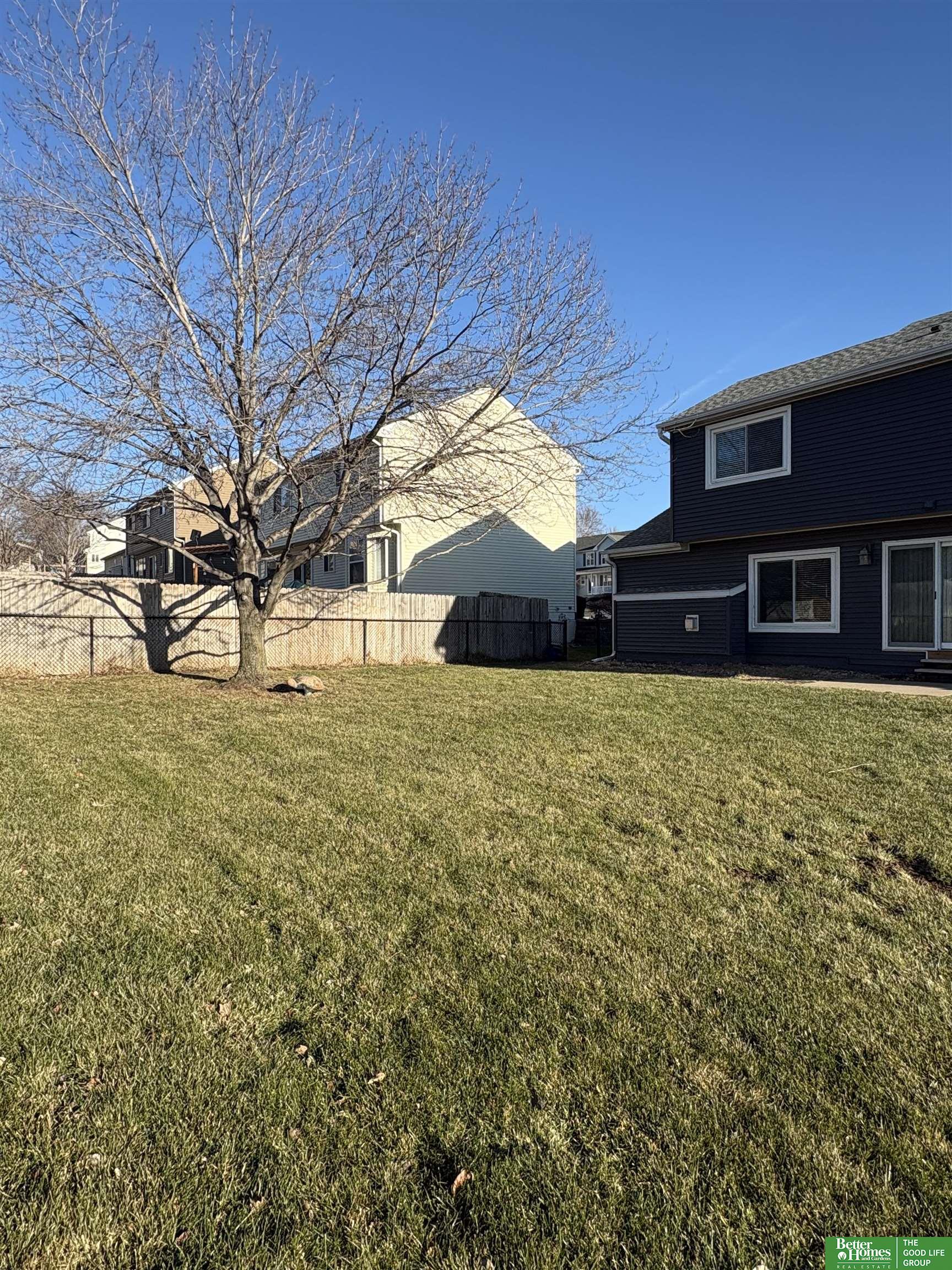 15304 Edna Street