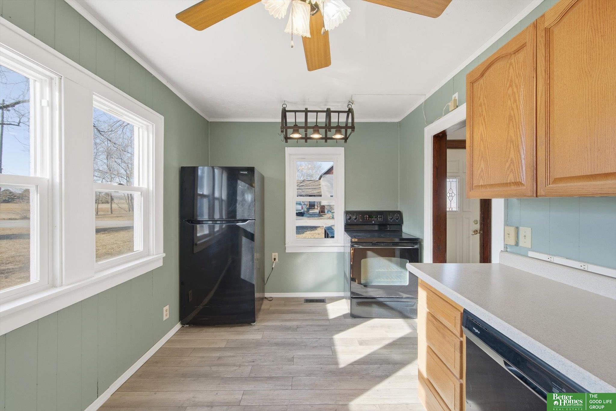 203 6th Street