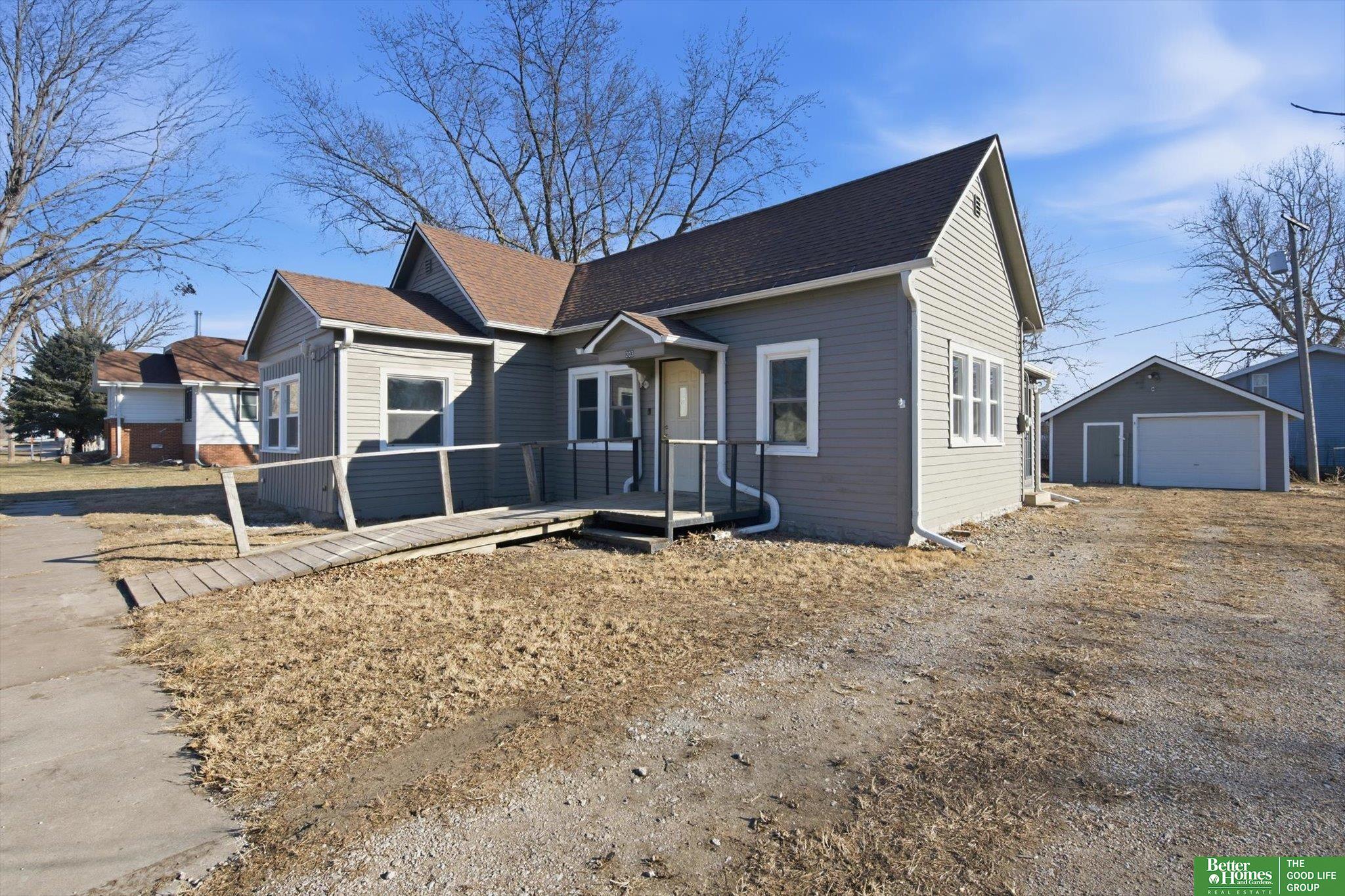 203 6th Street