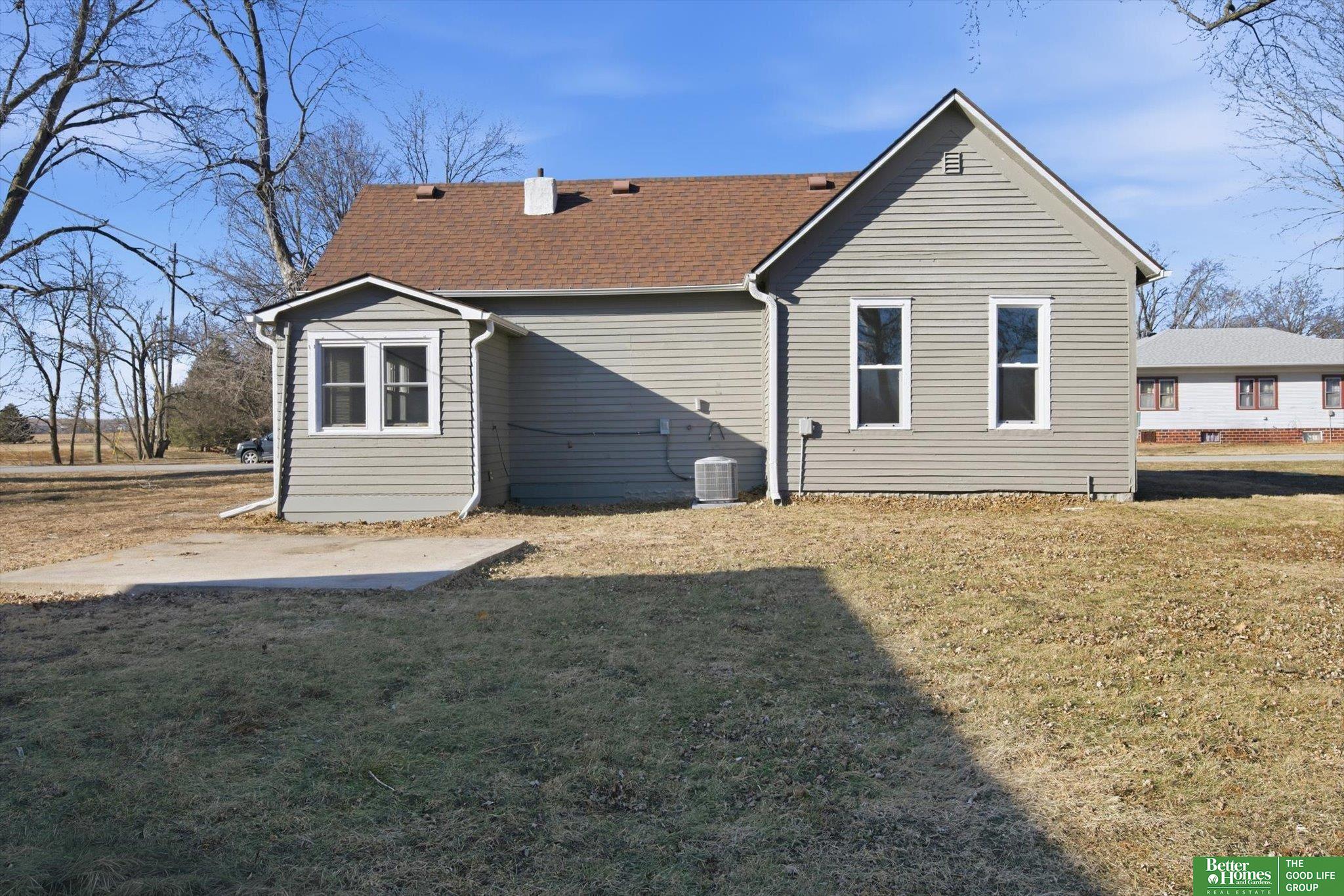 203 6th Street
