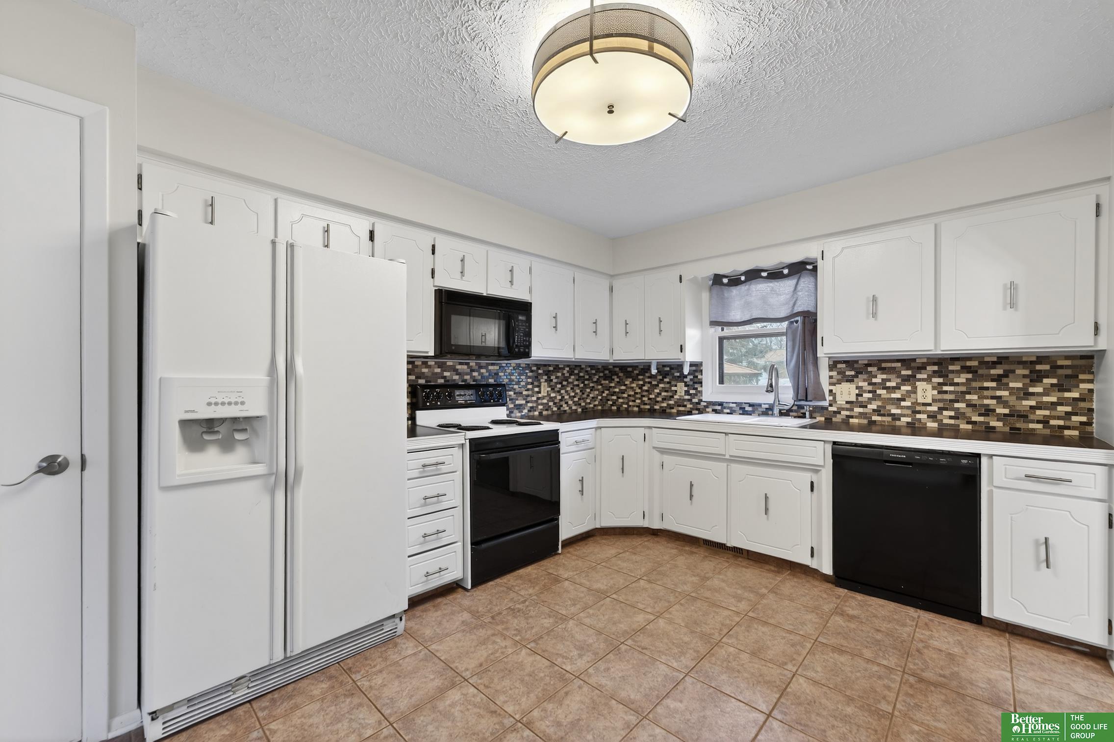 3317 S 159th Street