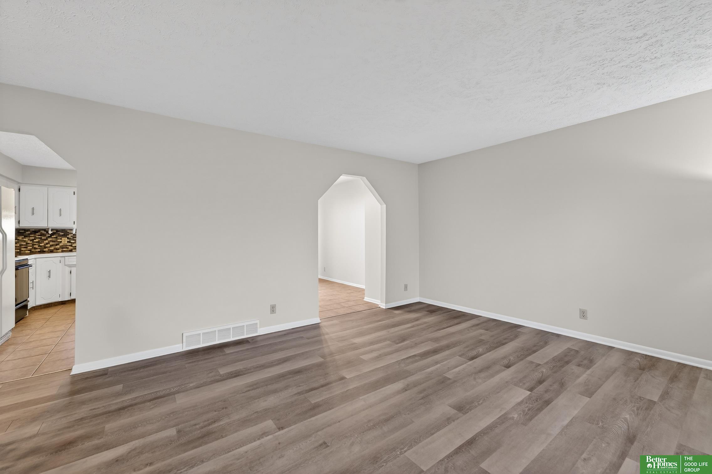3317 S 159th Street