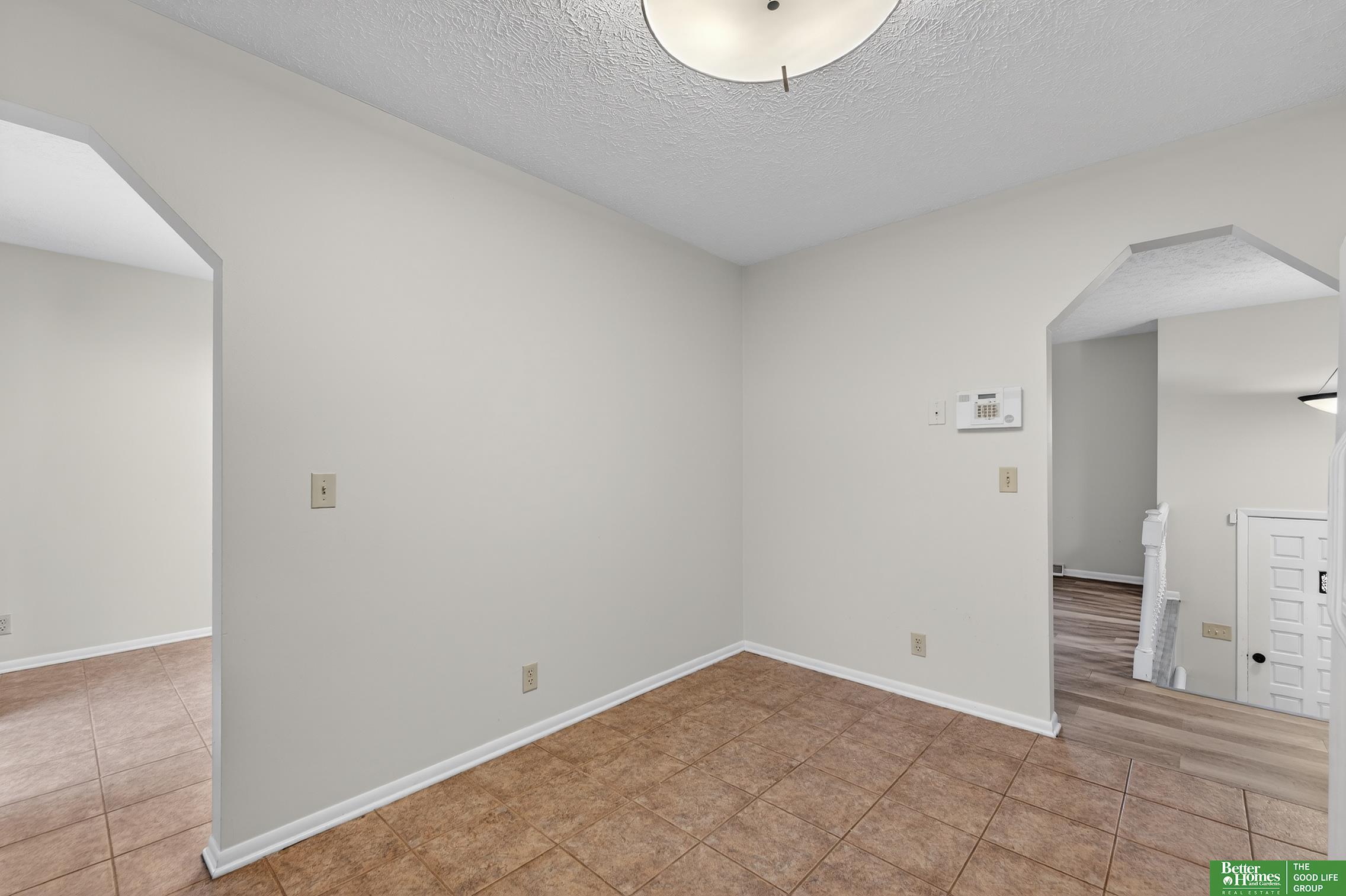 3317 S 159th Street