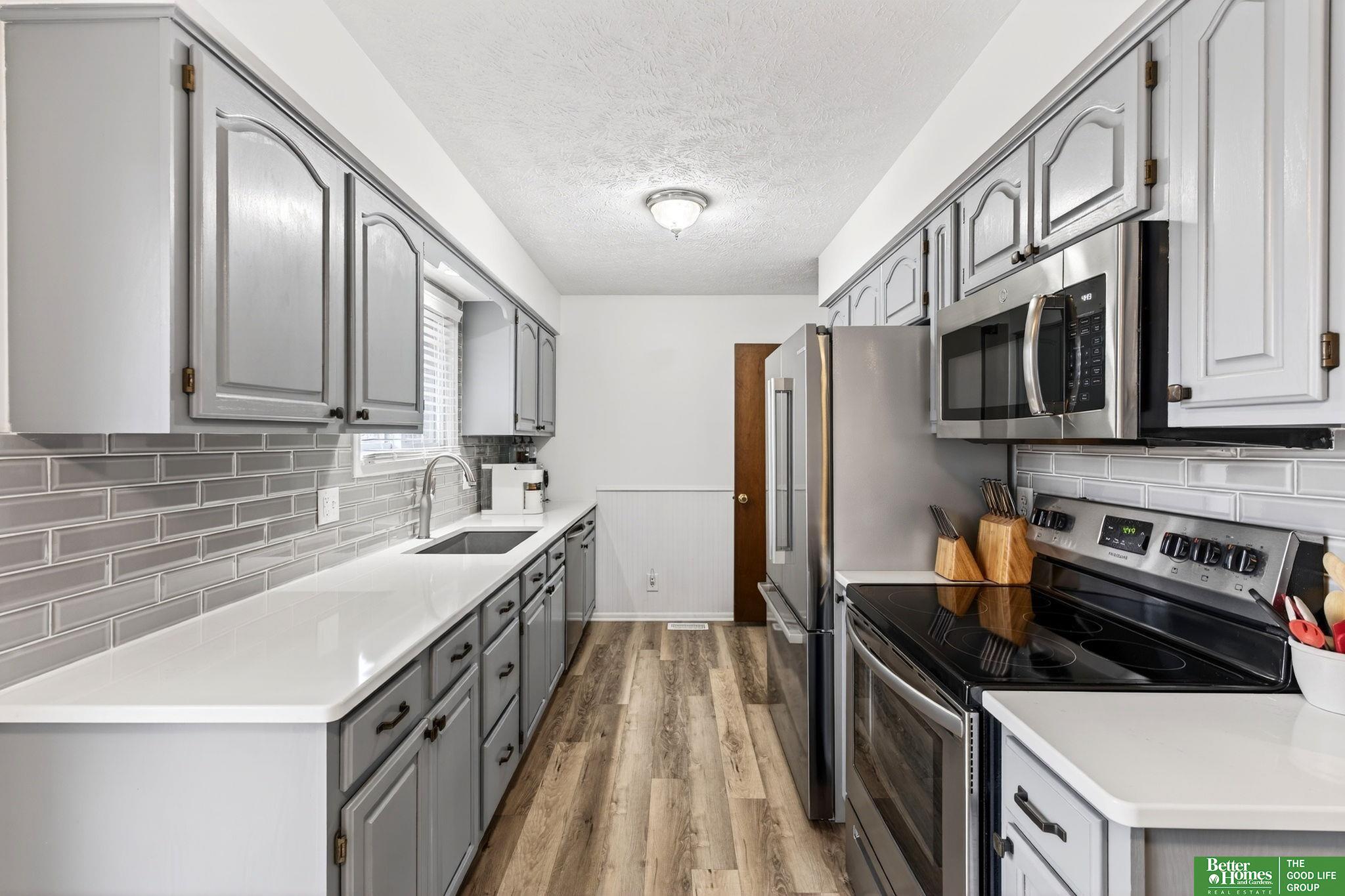 7532 S 76th Street