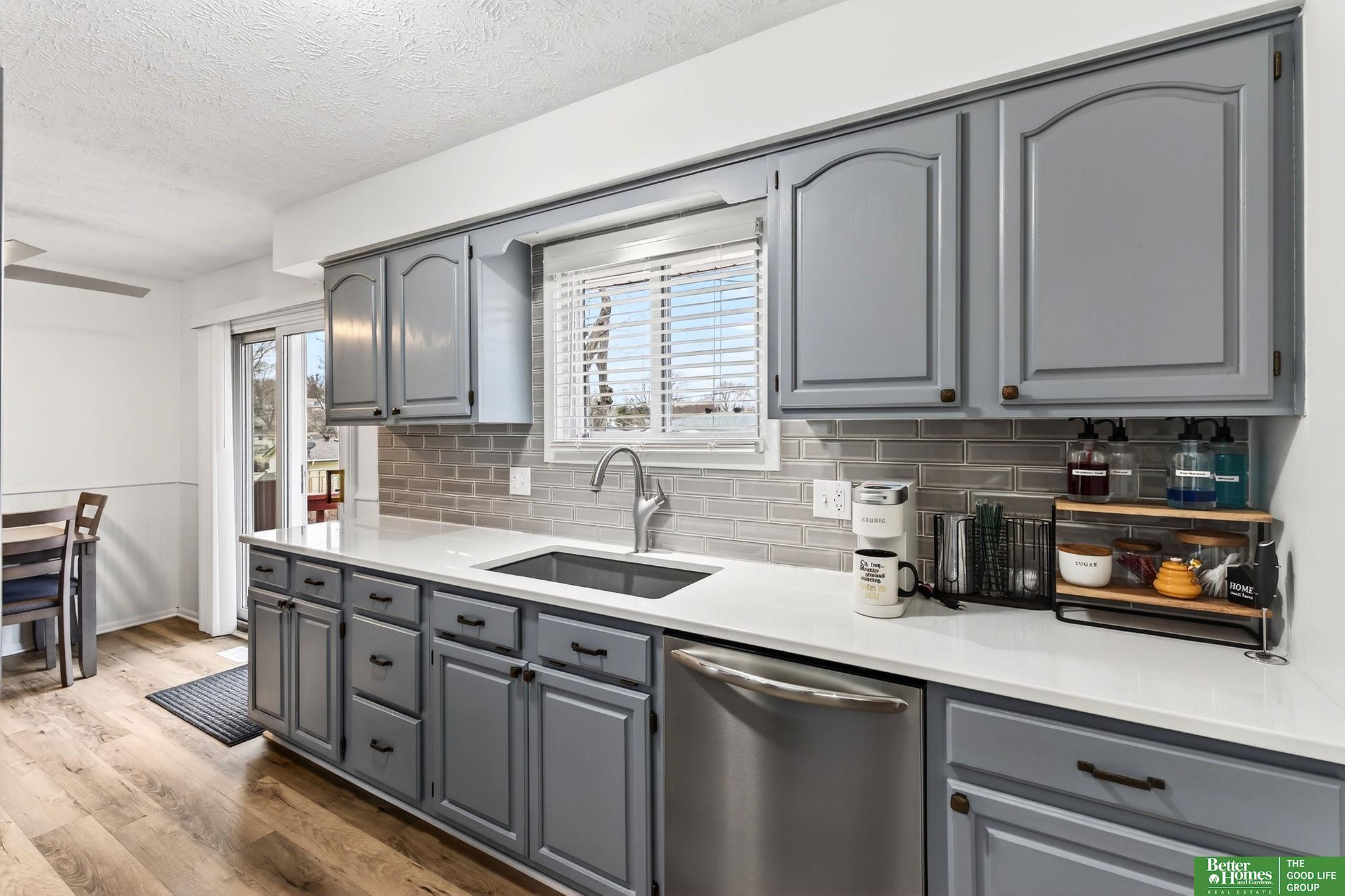 7532 S 76th Street