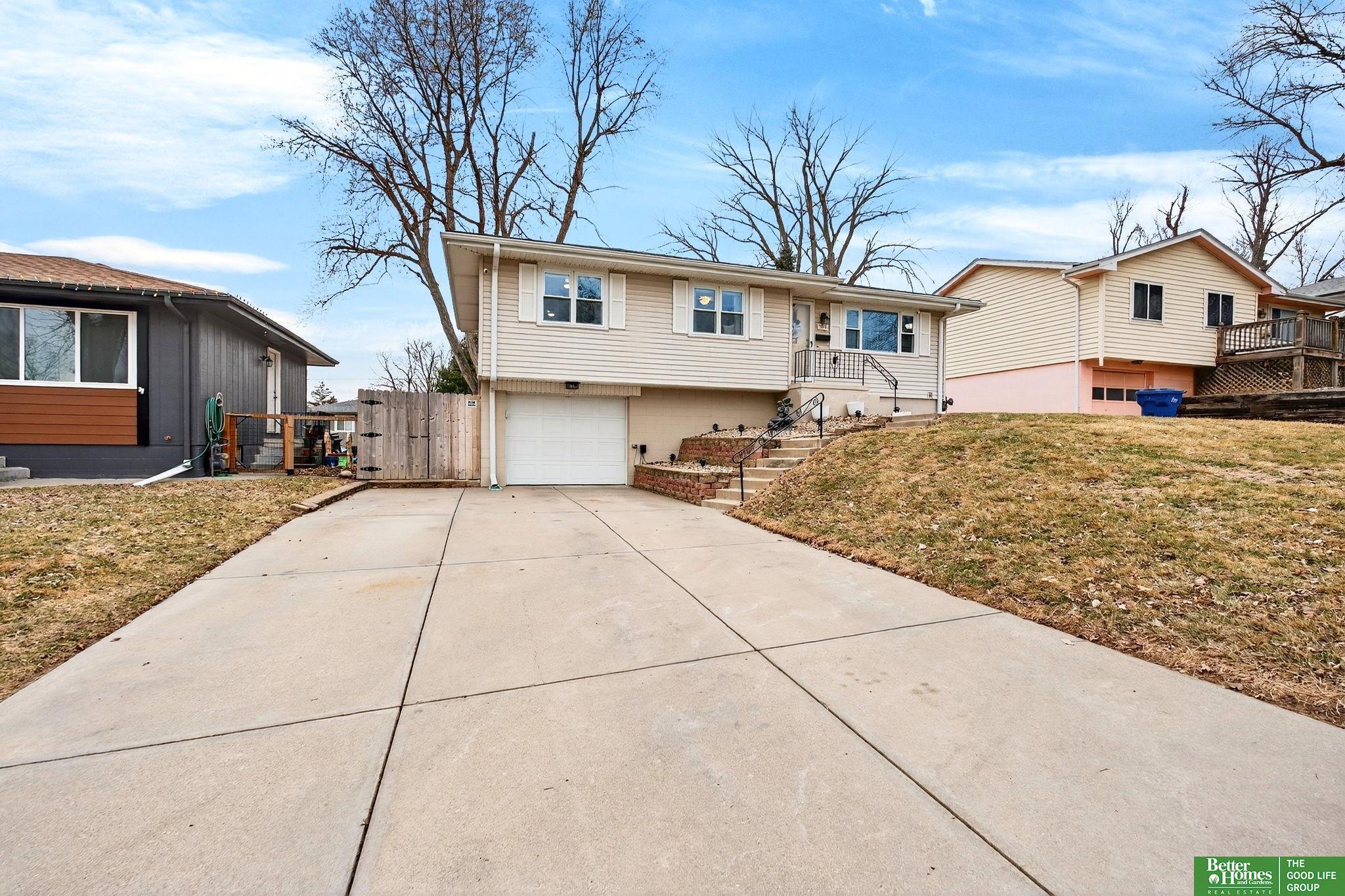 7532 S 76th Street