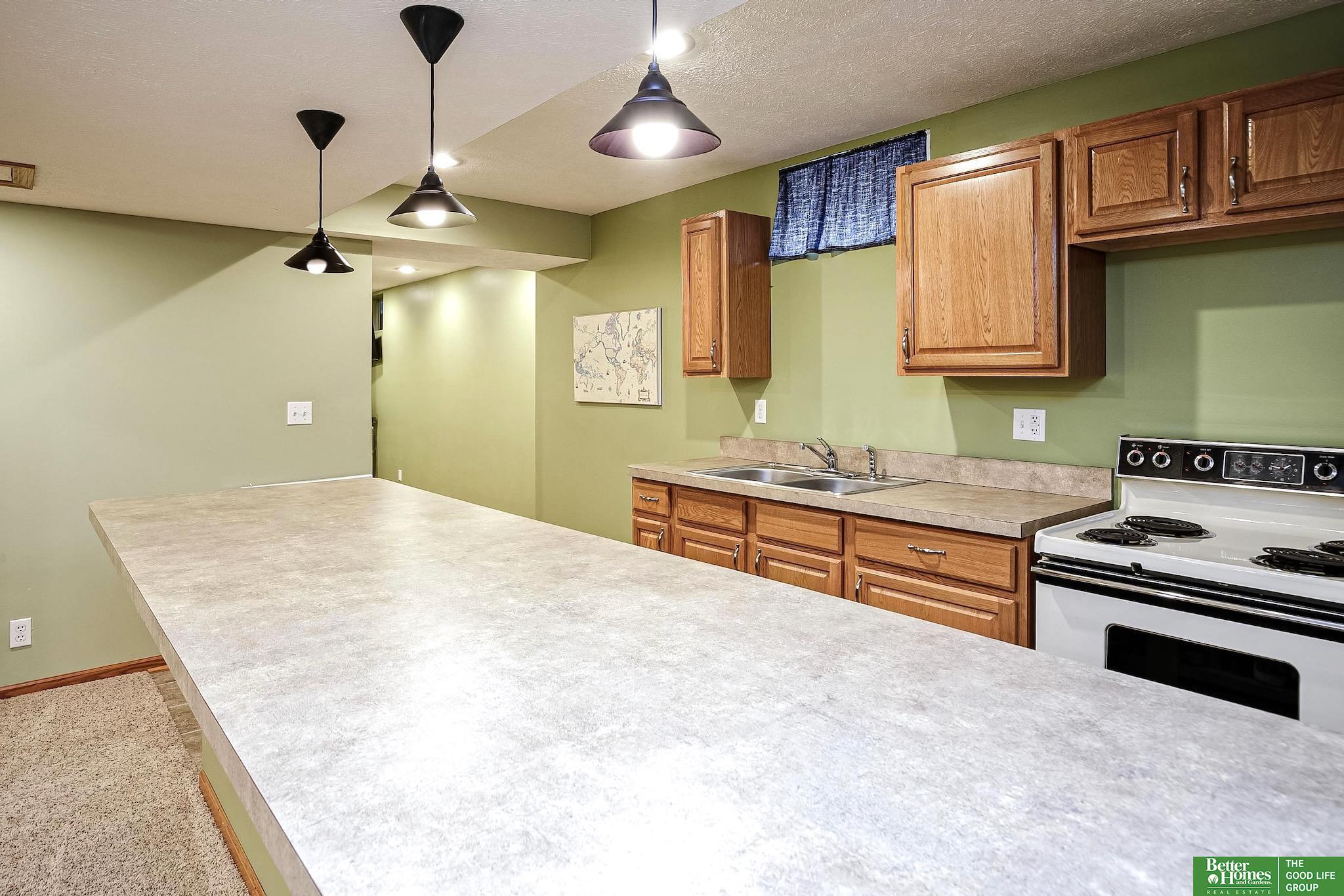 16111 Decatur Street