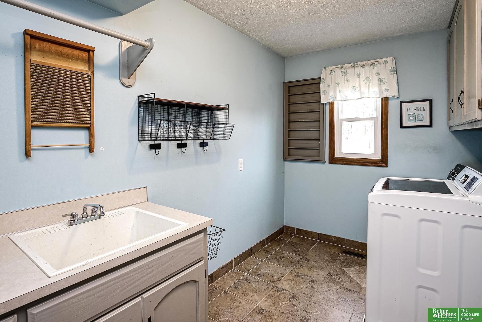 16111 Decatur Street