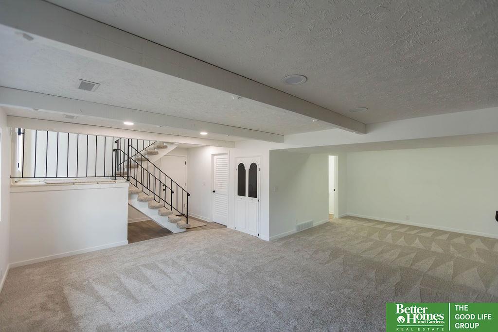 1411 Holling Drive